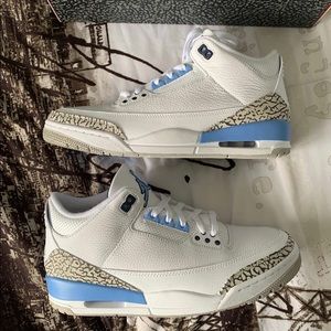 300 ( willing to lower price if needed )